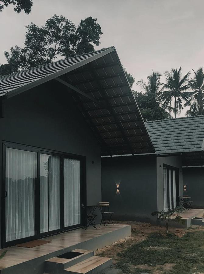 Bendheka - Cliff Front Cottages Coorg Gonikoppal Eksteriør billede